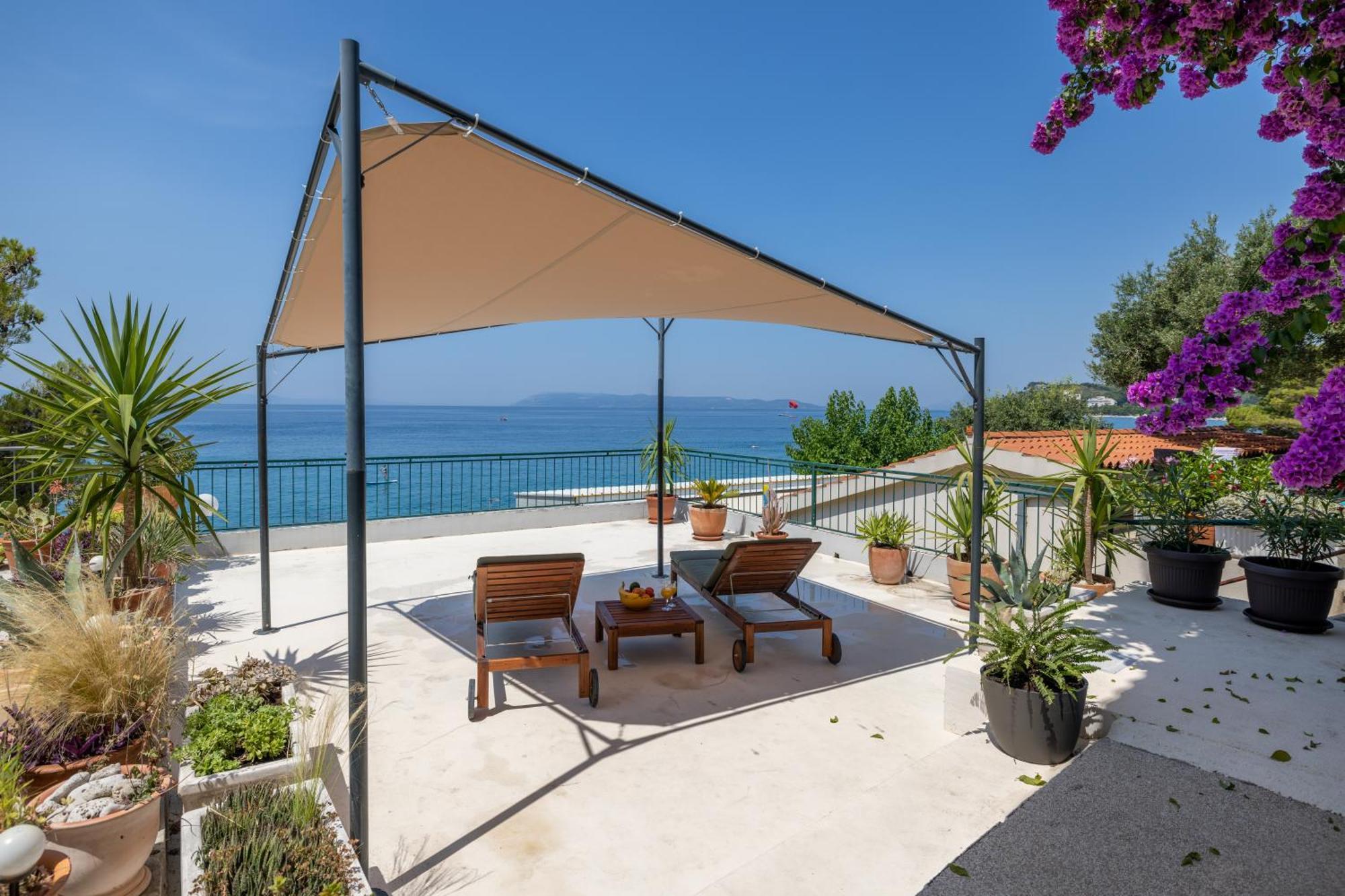 Beachfront Comfort Apartment Nives Тучепи Екстер'єр фото